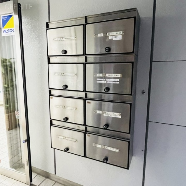 銀座松良ビル 郵便受け