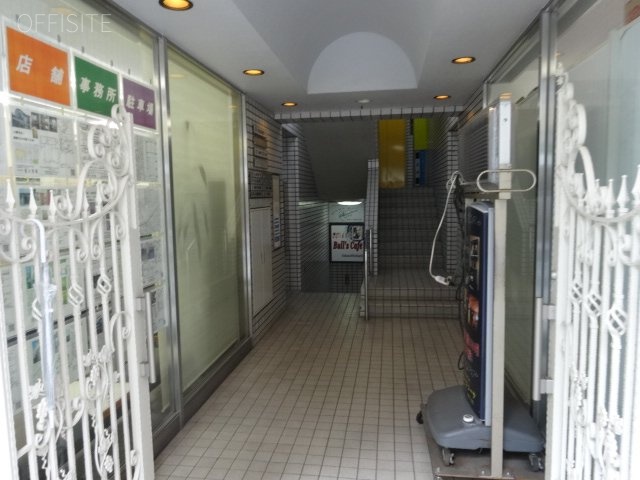 中野新橋ペガサスビル エントランス