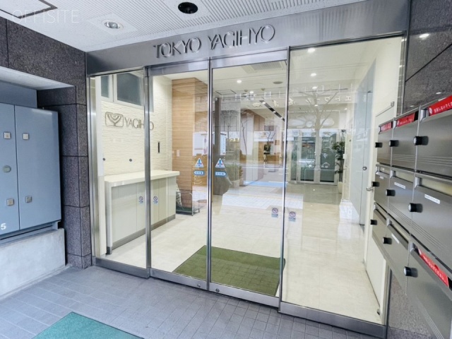 Imas Works Bakurocho オフィスビル出入口