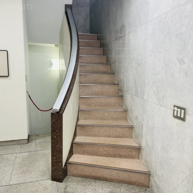 ル・グラシエルBLDG.70 階段