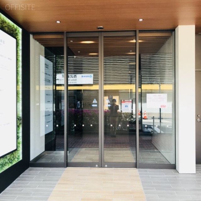 SIL新宿 エントランス