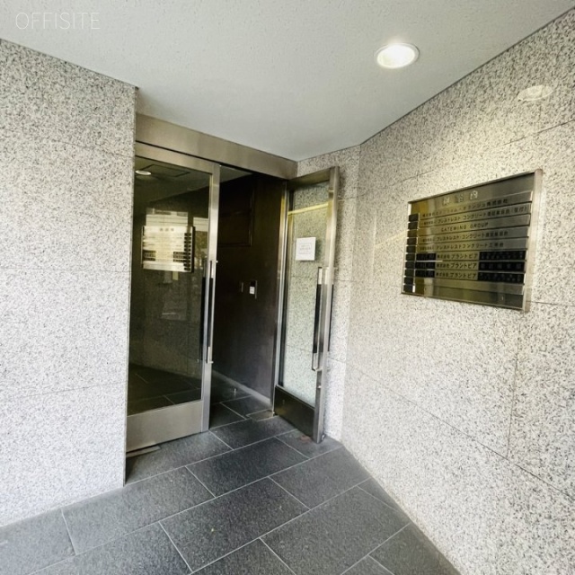 第3都ビル エントランス