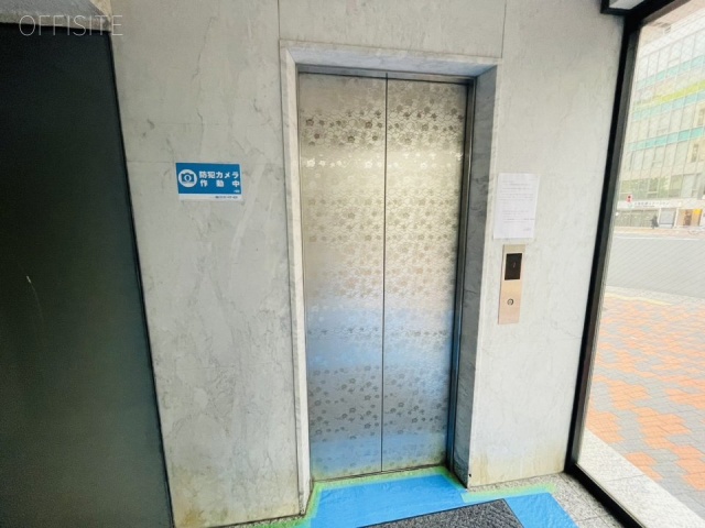 オーケンビル エントランス