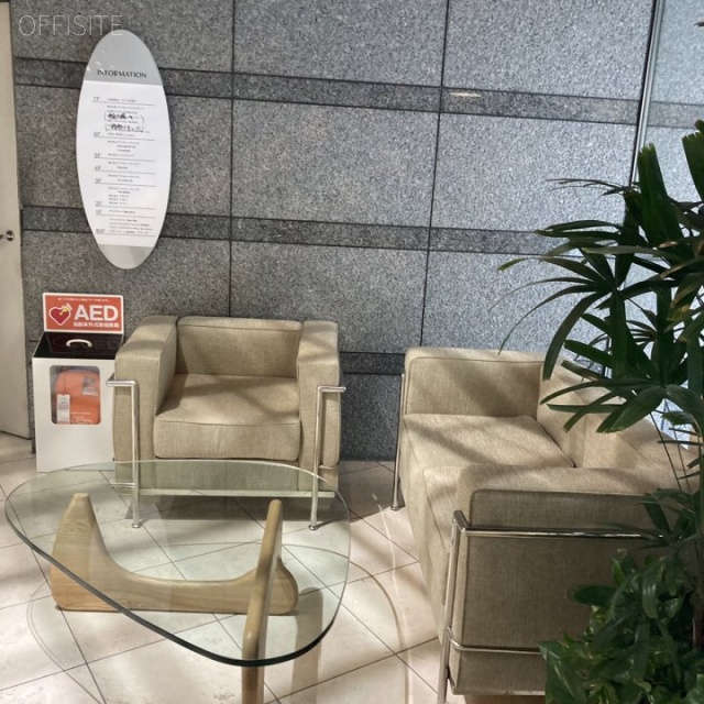 ヤマノ24ビル エントランス