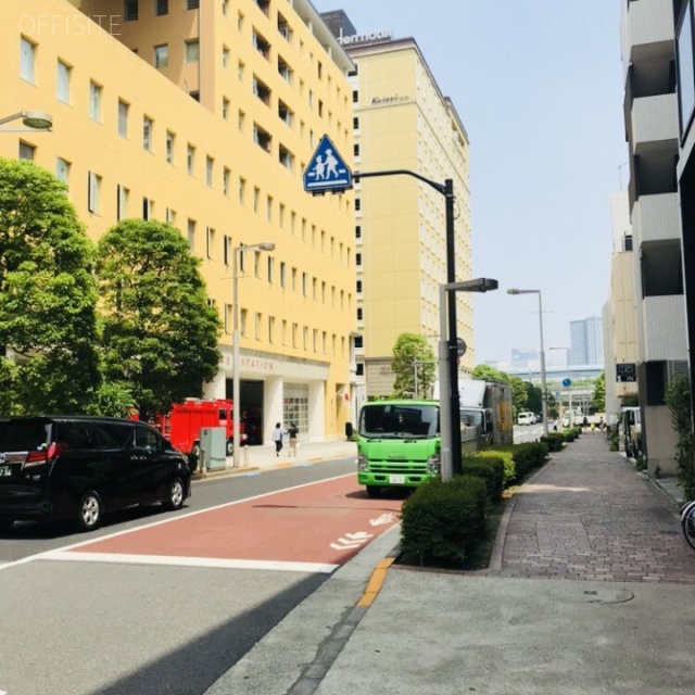 No.R浜松町 ビル前面道路