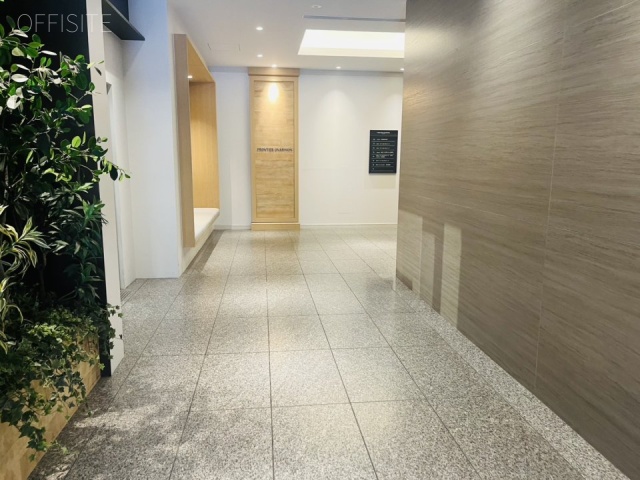 フロンティア御成門 エントランス