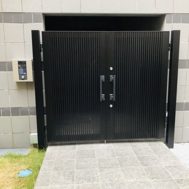 Ceder Terrace番町 エントランス