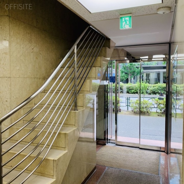 1東洋海事ビル エントランス