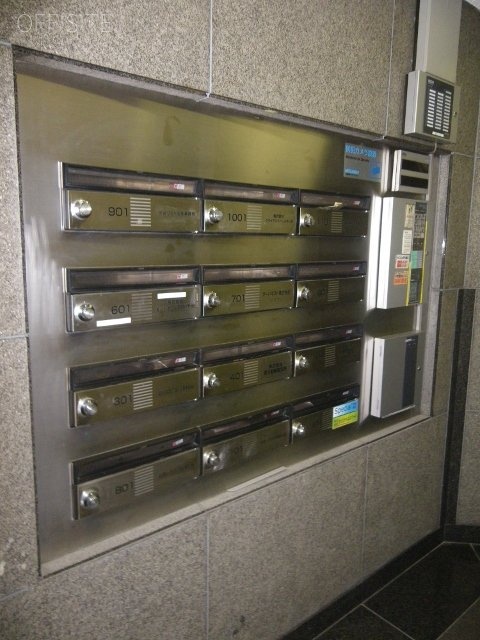 渋谷三丁目ビル 郵便受け