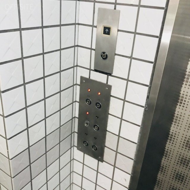 NSビル エレベーター