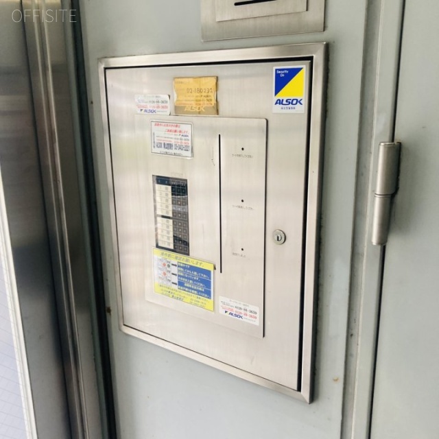 アクシーズ7号館ビル エントランス