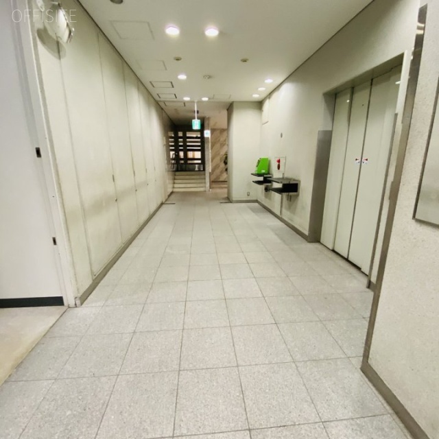 山王グランドビル エントランス