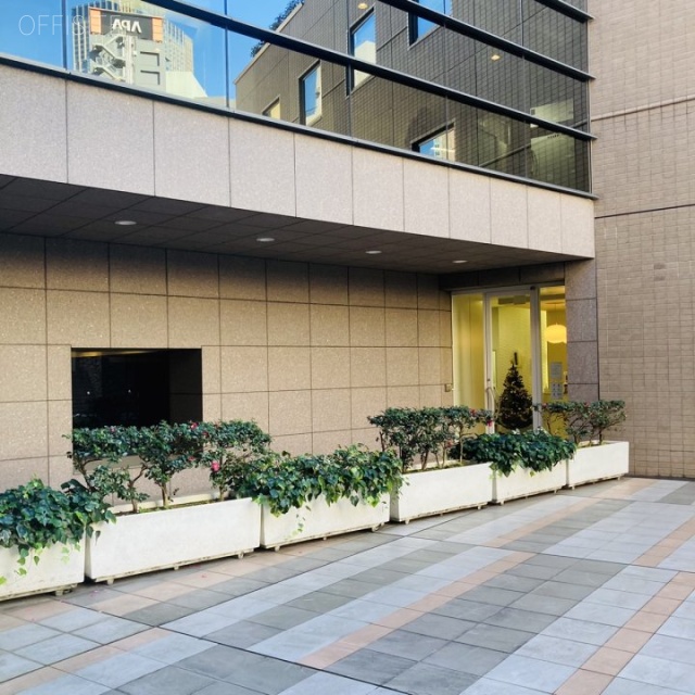 ステップ六本木ビル 外観