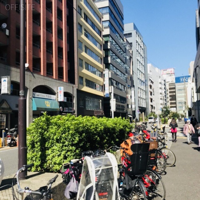 羽田ビル ビル前面道路