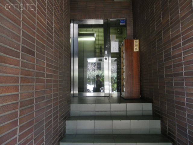 新橋スズキビル エントランス