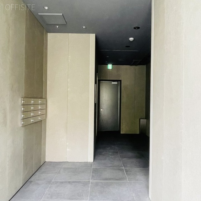 ミナト九段下ビル エントランス