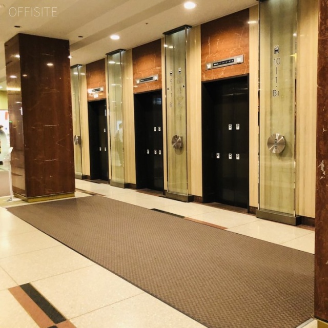 新大手町ビル エントランス