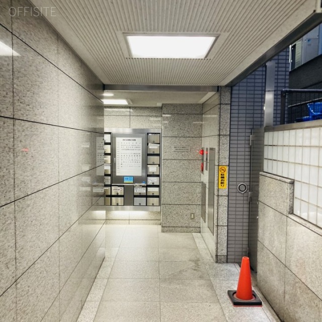 スヂノビル エントランス