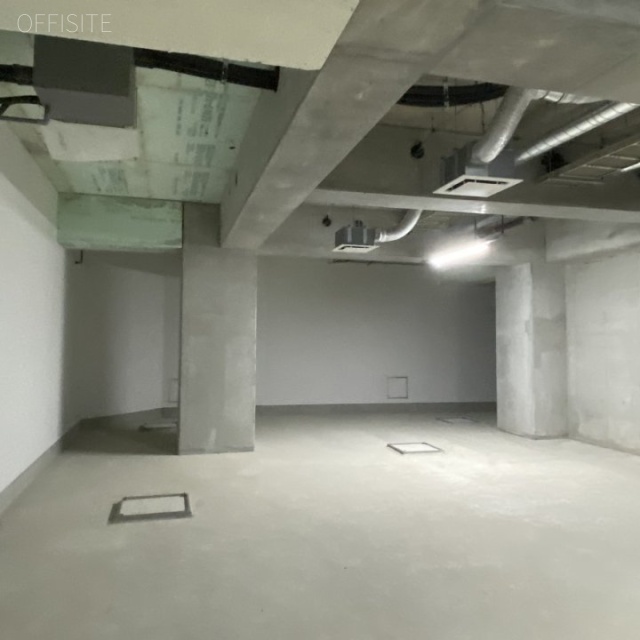 S-cube(south) 地下一階 室内