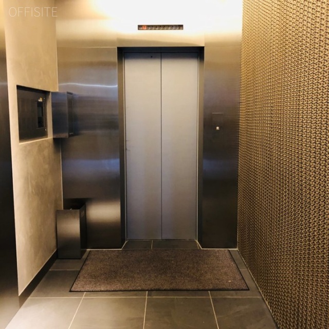 NTビル エレベーター