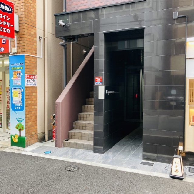 エスペランサ神田小川町 エントランス