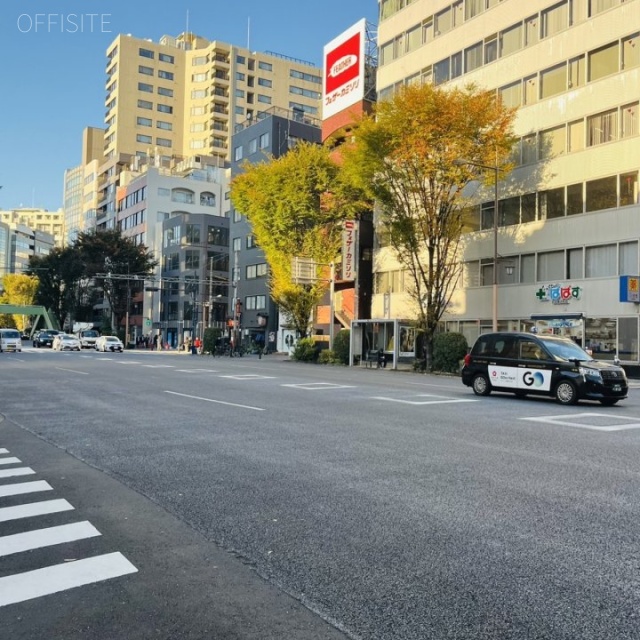 Biz Feel 東日本橋 前面道路
