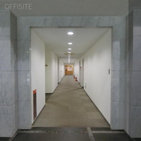 S&Sビル エントランス