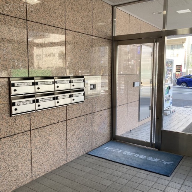 大森勧業ビル エントランス