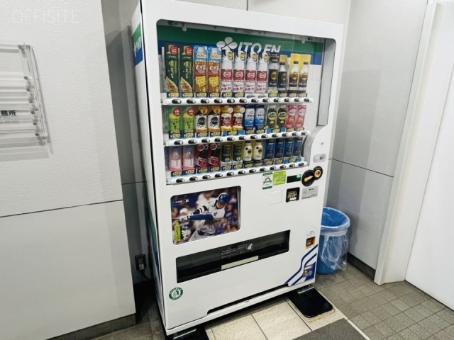 中野フコク生命ビル エントランス