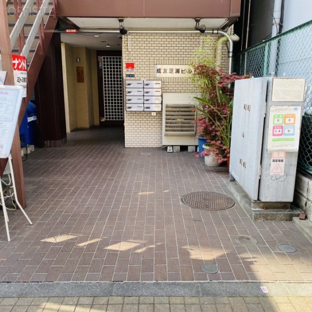 成友芝浦ビル エントランス