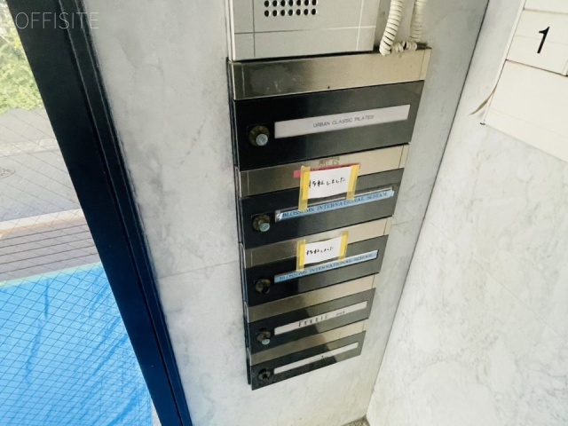 オーケンビル エントランス