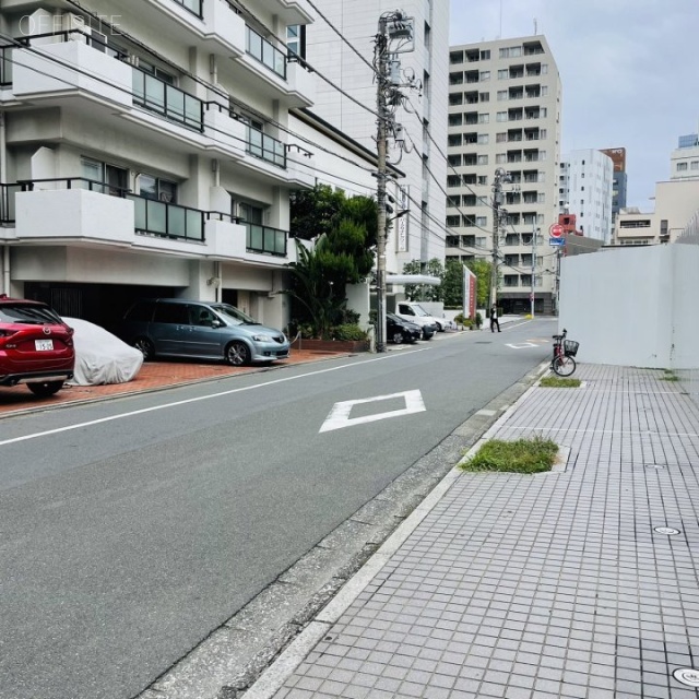 芝公園アビタシオン 前面道路