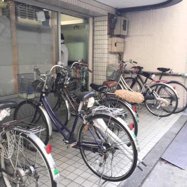ユーエスビル 1階部分