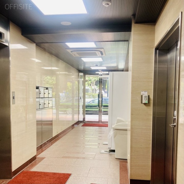 芝公園向陽ビル エントランス