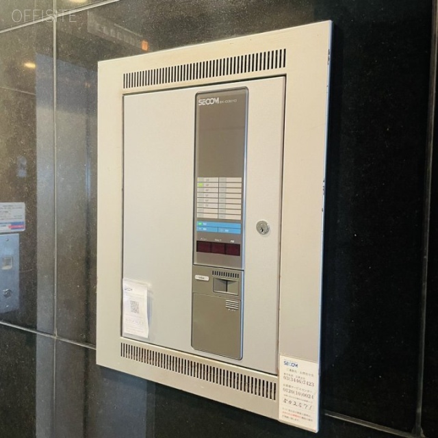 滝澤ビル エントランス