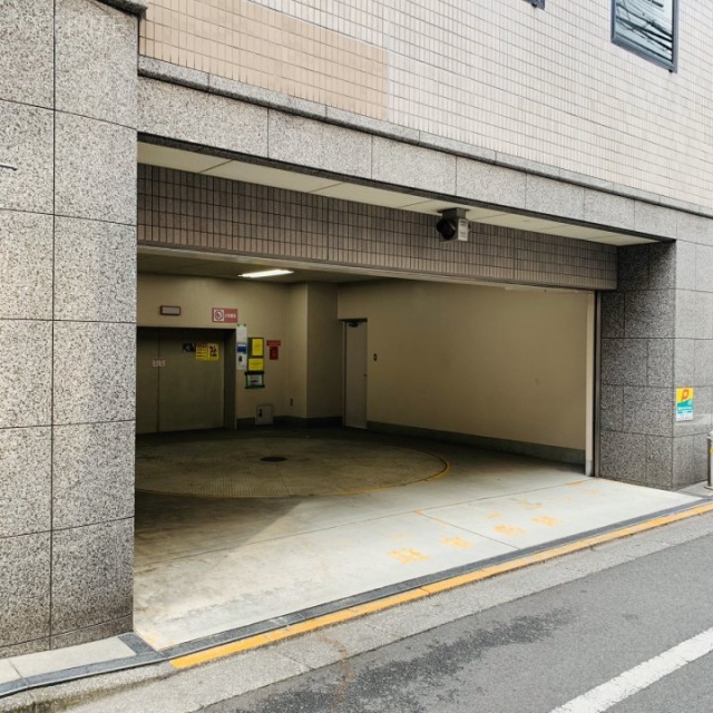 第2キンズメンビル 駐車場