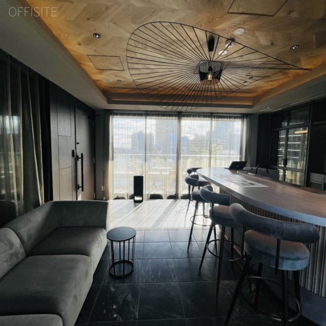 Expert Tamachi 11階共用ラウンジスペース