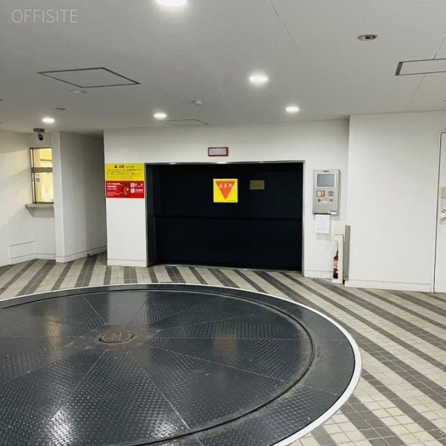 五反田フラットアイアンビル 駐車場