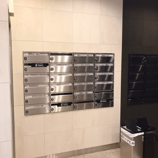 新富ミハマビル 郵便受け