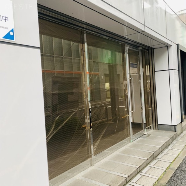 御茶ノ水クロスビル 外観