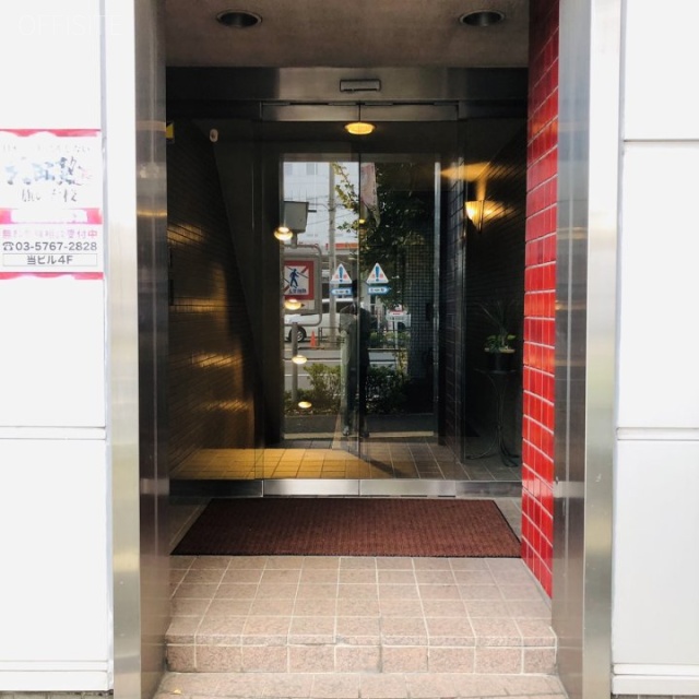 スリーエフビル エントランス