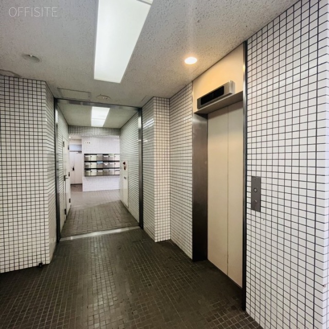 神宮外苑ビル1号館 エントランス