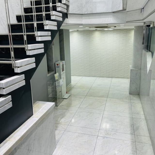 オオタケ第7ビル エントランス