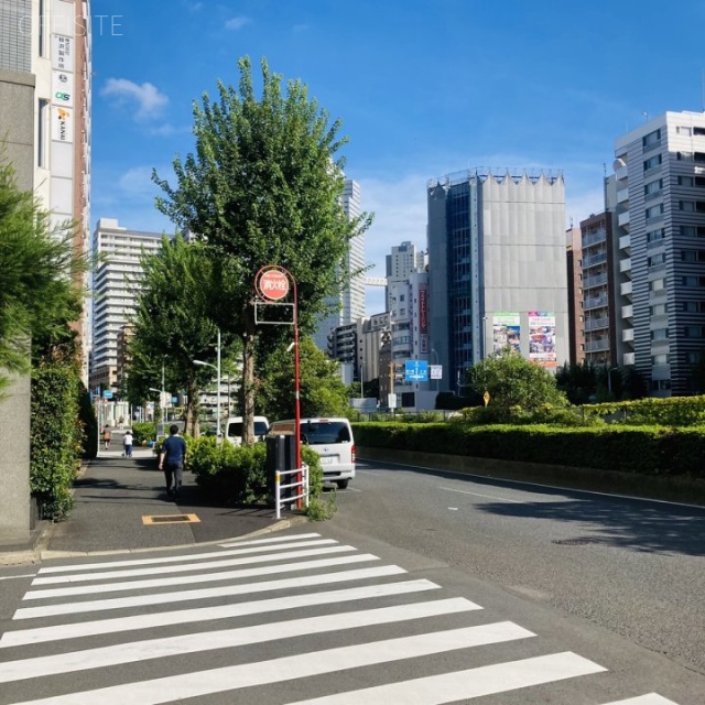 growth ginza east 前面道路