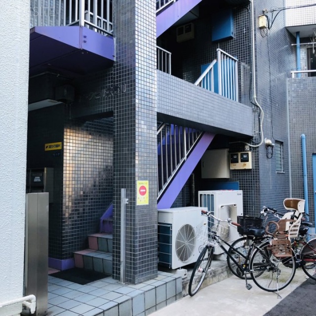 パークヒルズ石川 エントランス