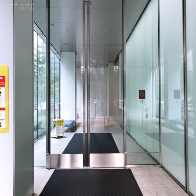 日本橋本町YSビル エントランス