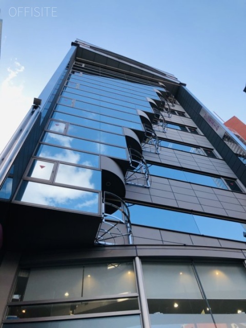 サンキエームビル 外観