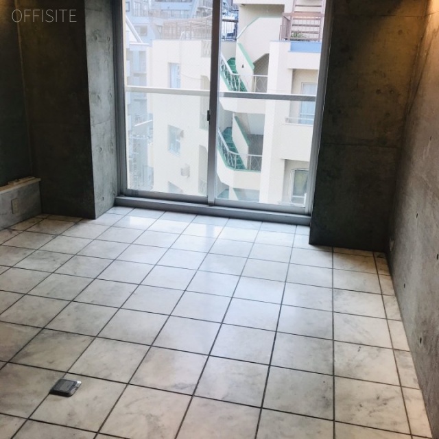 麻布十番ミレニアムタワー 601号室 室内