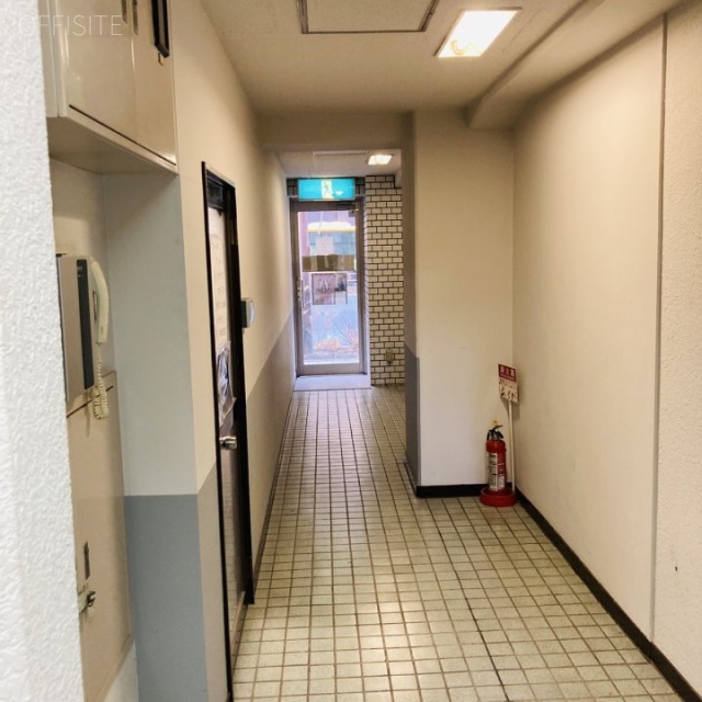 第1小森谷ビル エントランス