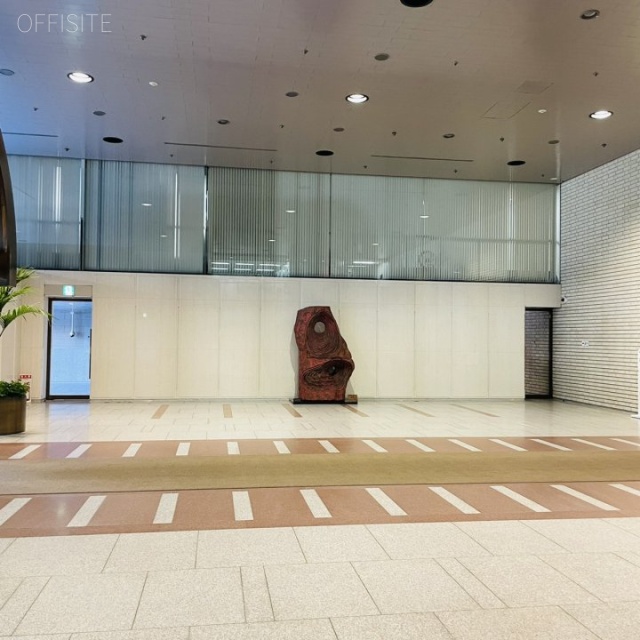 日本プレスセンタービル エントランス